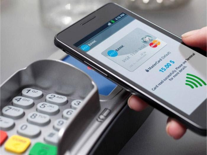 Billeteras virtuales: sugerencias de la carrera de Ciberseguridad de UGR para evitar estafas tras el robo del celular